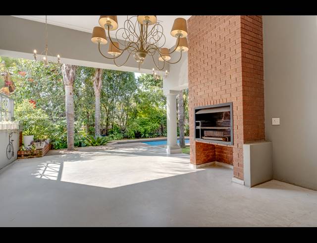 4 BEDROOM HOUSE FOR SALE IN DAINFERN GOLF ESTATE
